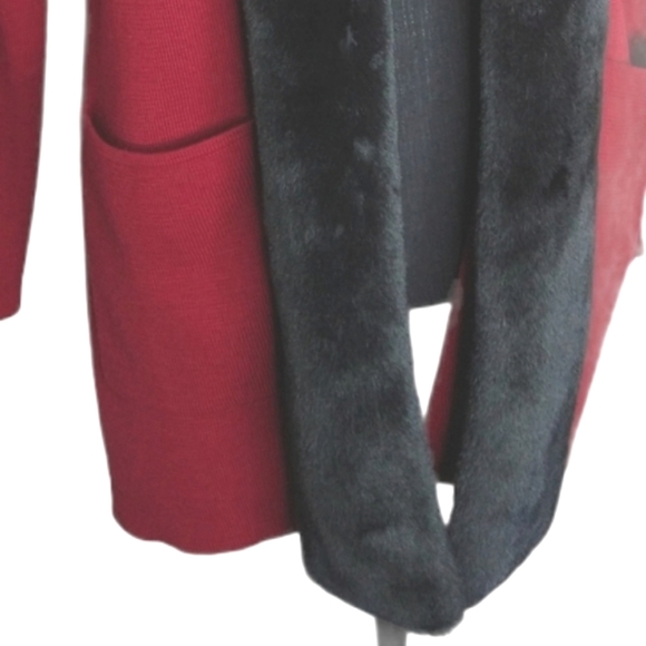 Dialogue Size XS Merino Wool Open Cardigan Removable Faux Fur - Picture 6 of 12